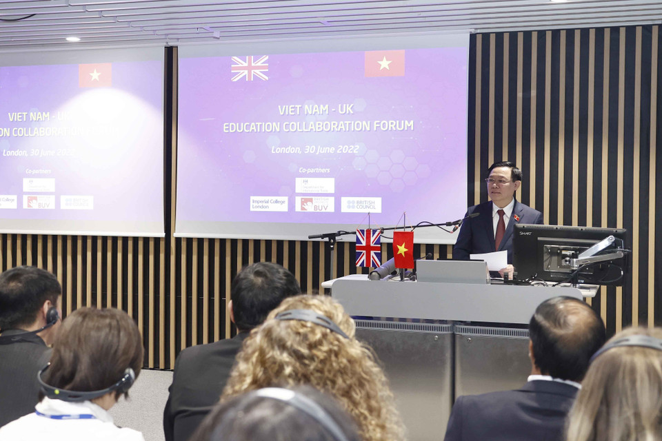 Chủ tịch Quốc hội Vương Đình Huệ phát biểu. (Ảnh: Doãn Tấn/TTXVN)