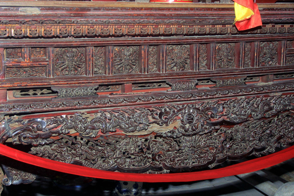 Hương án chùa Keo (xã Duy Nhất, huyện Vũ Thư, tỉnh Thái Bình) được giữ gìn cơ bản nguyên vẹn và bảo quản tại Khu di tích lịch sử Quốc gia đặc biệt chùa Keo (Thái Bình). (Ảnh: Thế Duyệt/TTXVN)