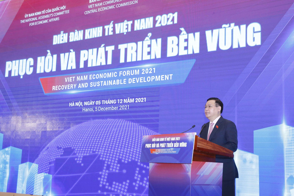 Chủ tịch Quốc hội Vương Đình Huệ phát biểu tại buổi lễ. (Ảnh: Doãn Tấn/TTXVN)