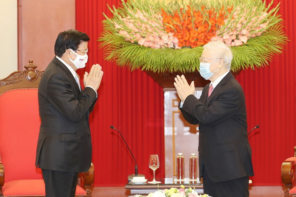 Tổng Bí thư, Chủ tịch nước Nguyễn Phú Trọng tiếp Thủ tướng Lào Thongloun Sisoulith. (Ảnh: Trí Dũng/TTXVN)