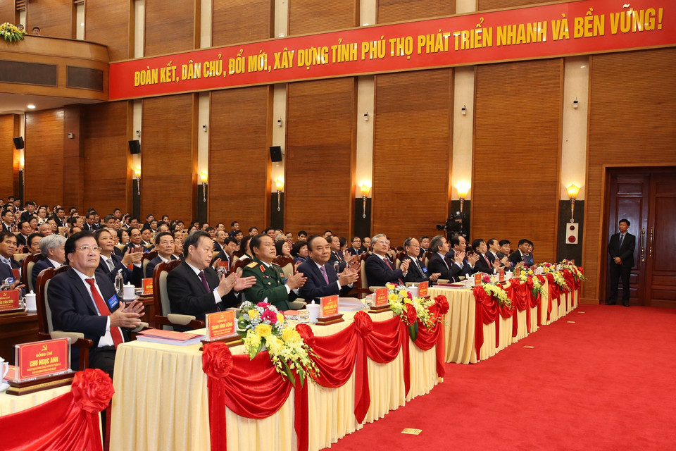 Thủ tướng Nguyễn Xuân Phúc và các lãnh đạo Đảng, Nhà nước dự Đại hội. (Ảnh: Dương Giang/TTXVN)