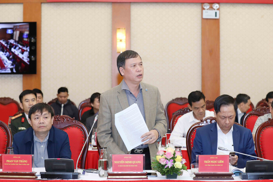 Ông Nguyễn Minh Quang, Ủy viên Ủy ban Kiểm tra Trung ương phát biểu tại hội thảo. (Ảnh: Phương Hoa/TTXVN)