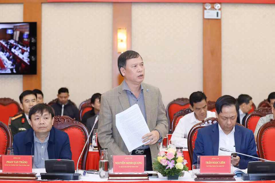 Ông Nguyễn Minh Quang, Ủy viên Ủy ban Kiểm tra Trung ương phát biểu tại hội thảo. (Ảnh: Phương Hoa/TTXVN)