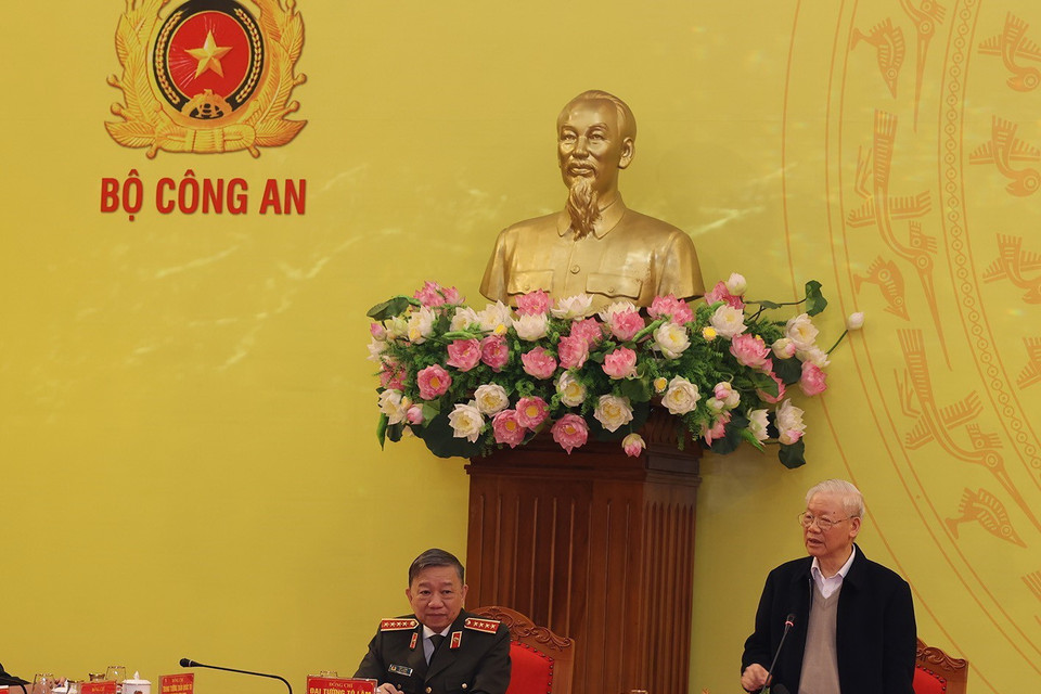  Sáng 21/12, Tổng Bí thư Nguyễn Phú Trọng đến dự và phát biểu chỉ đạo Hội nghị. (Ảnh: Trí Dũng/TTXVN)