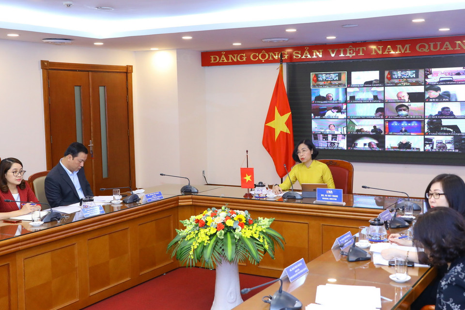 Tổng giám đốc TTXVN Vũ Việt Trang phát biểu tại Hội nghị Cấp cao Truyền thông Thế giới (WMS) lần thứ 4, tại điểm cầu Hà Nội. (Ảnh: Văn Điệp/TTXVN)