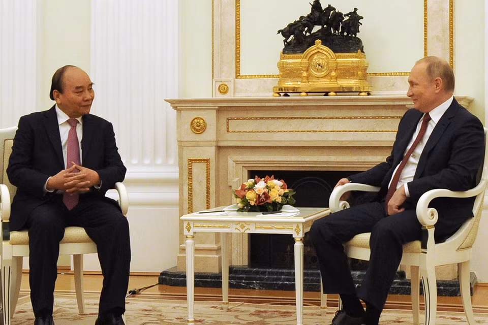 Chủ tịch nước Nguyễn Xuân Phúc tại hội đàm với Tổng thống Nga Vladimir Putin. (Ảnh: TTXVN)