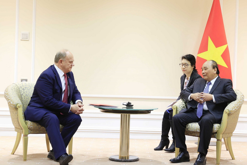 Sáng 2/11, tại Moscow, Chủ tịch nước Nguyễn Xuân Phúc đã tiếp Chủ tịch Đảng Cộng sản Nga Gennady Zyuganov. (Ảnh: Thống Nhất/TTXVN)