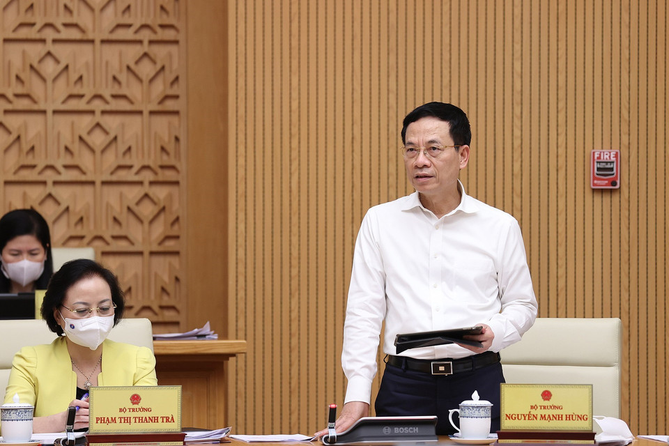 Bộ trưởng Bộ Thông tin và Truyền thông Nguyễn Mạnh Hùng phát biểu. (Ảnh: Dương Giang/TTXVN)