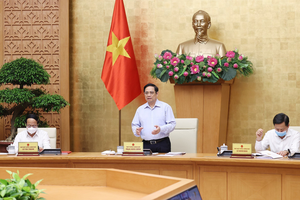 Thủ tướng Phạm Minh Chính phát biểu tại Phiên họp Chính phủ tháng 7/2021. (Ảnh: Dương Giang/TTXVN)