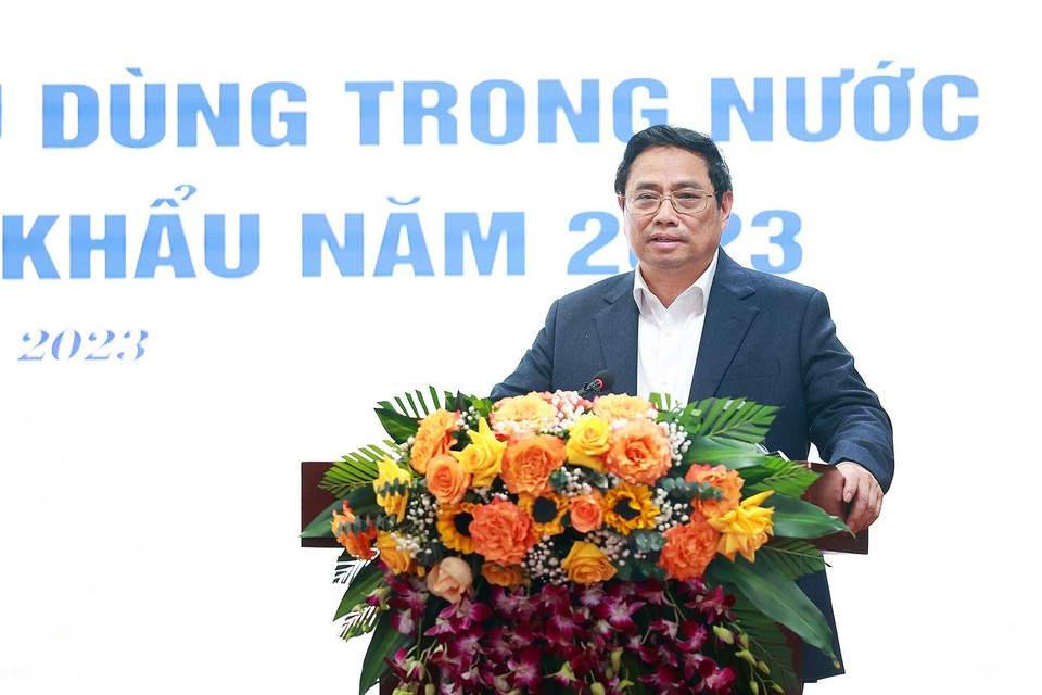 Thủ tướng Phạm Minh Chính phát biểu chỉ đạo hội nghị. (Ảnh: Dương Giang/TTXVN)