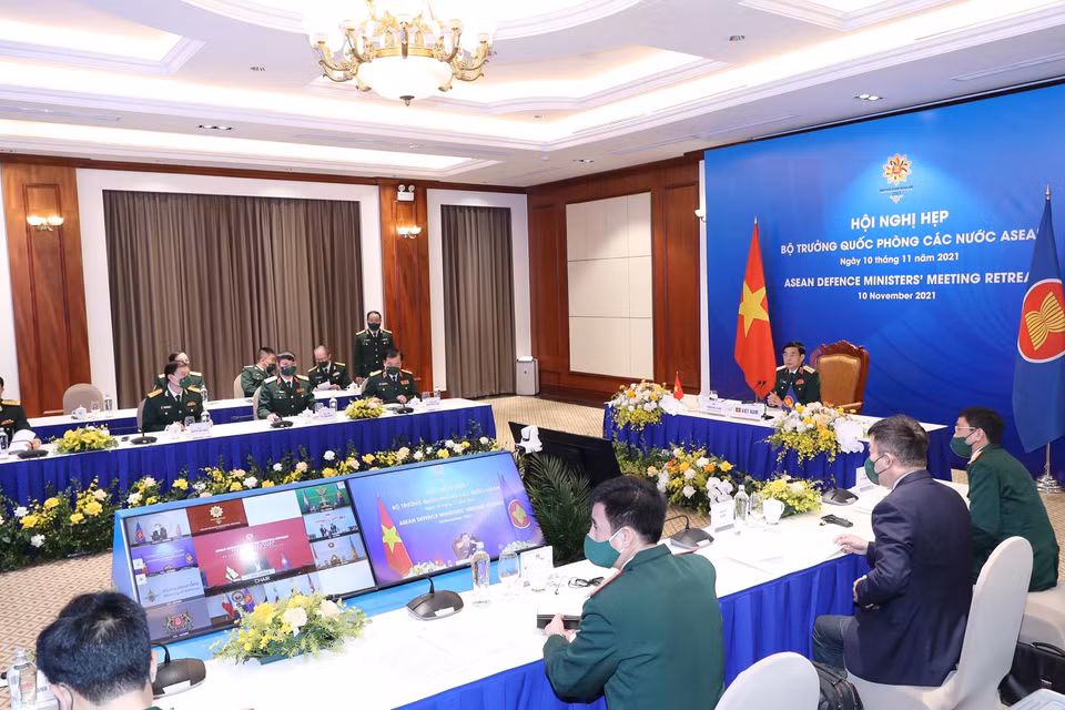 Đại tướng Phan Văn Giang, Bộ trưởng Bộ Quốc phòng Việt Nam, dự tại điểm cầu Hà Nội. (Ảnh: Trọng Đức/TTXVN)