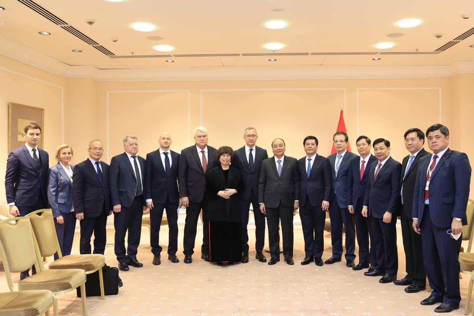 Sáng 2/12 (theo giờ địa phương), tại thủ đô Moskva, Chủ tịch nước Nguyễn Xuân Phúc tiếp ông Vladislav Shapsha, Thống đốc tỉnh Kaluga. (Ảnh: Thống Nhất-TTXVN)