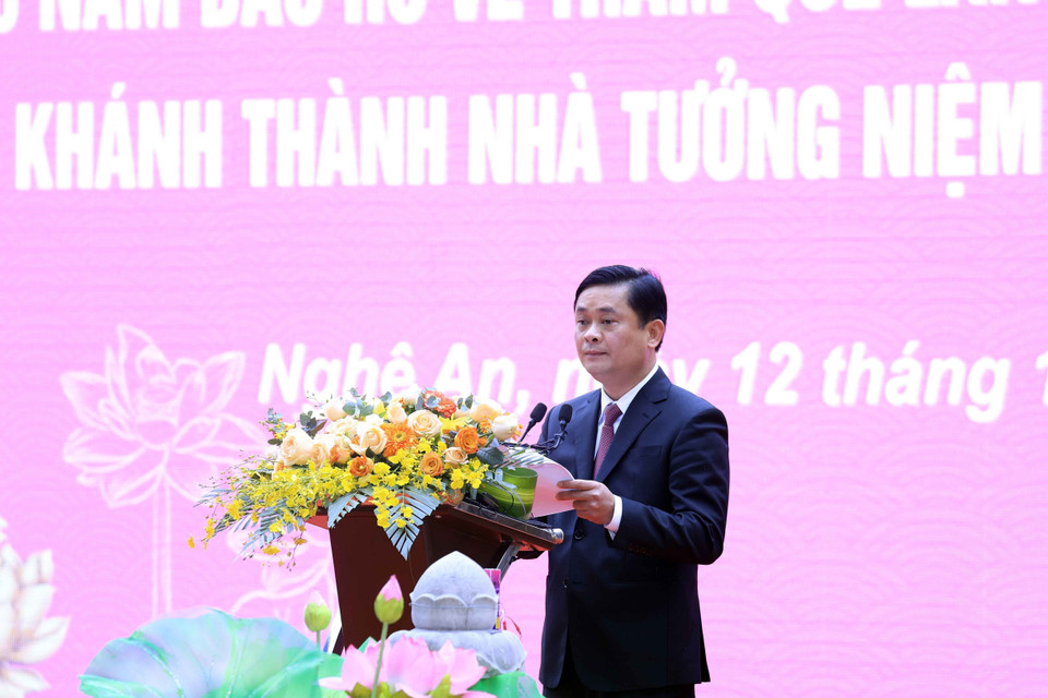 Ông Thái Thanh Quý - Ủy viên Trung ương Đảng, Bí thư Tỉnh ủy, Trưởng Đoàn đại biểu Quốc hội, Chủ tịch Hội đồng Nhân dân tỉnh trình bày diễn văn tại Lễ kỷ niệm. (Ảnh: Thống Nhất/TTXVN)