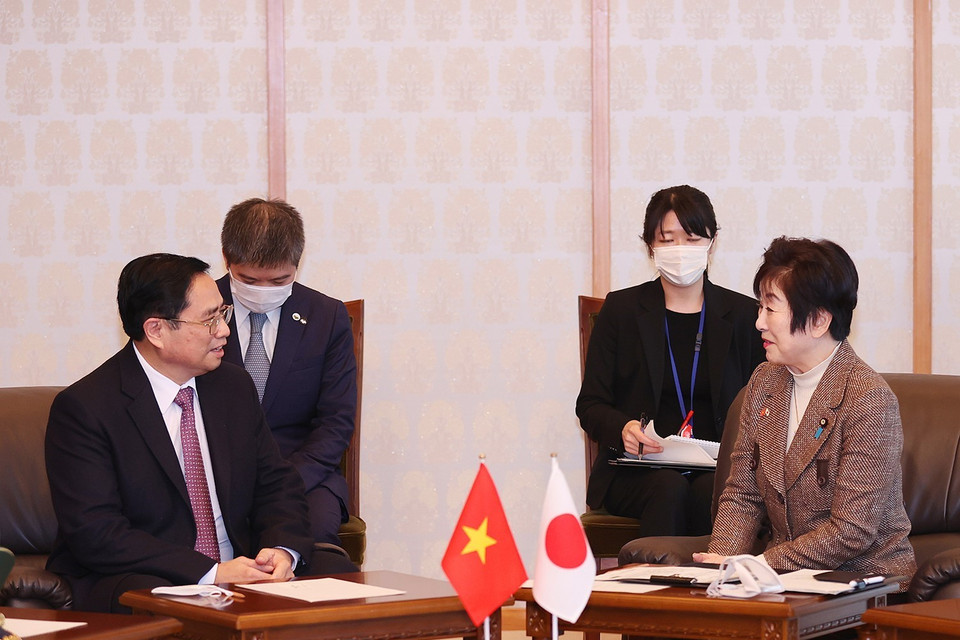 Thủ tướng Phạm Minh Chính hội kiến Chủ tịch Thượng viện Nhật Bản Santo Akiko. (Ảnh: Dương Giang/TTXVN)