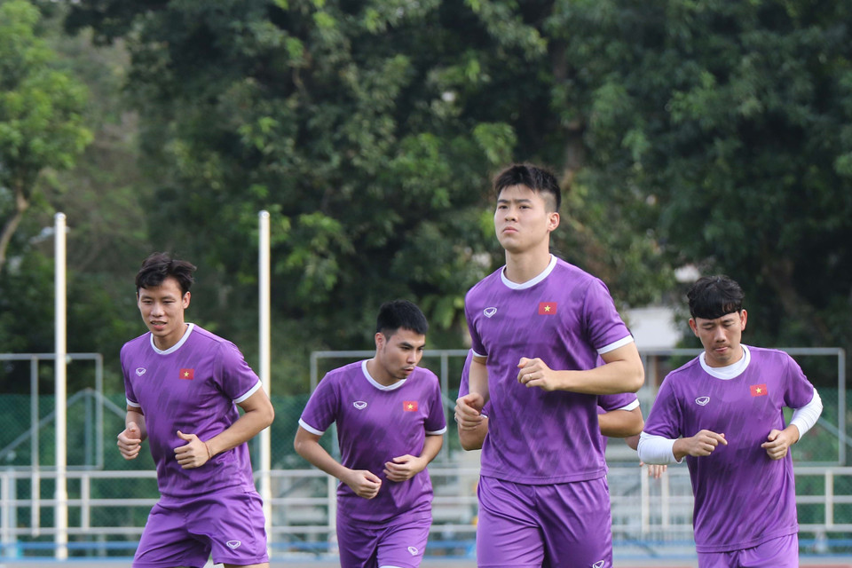 Các cầu thủ tuyển Việt Nam trong buổi tập. (Ảnh: TTXVN phát)