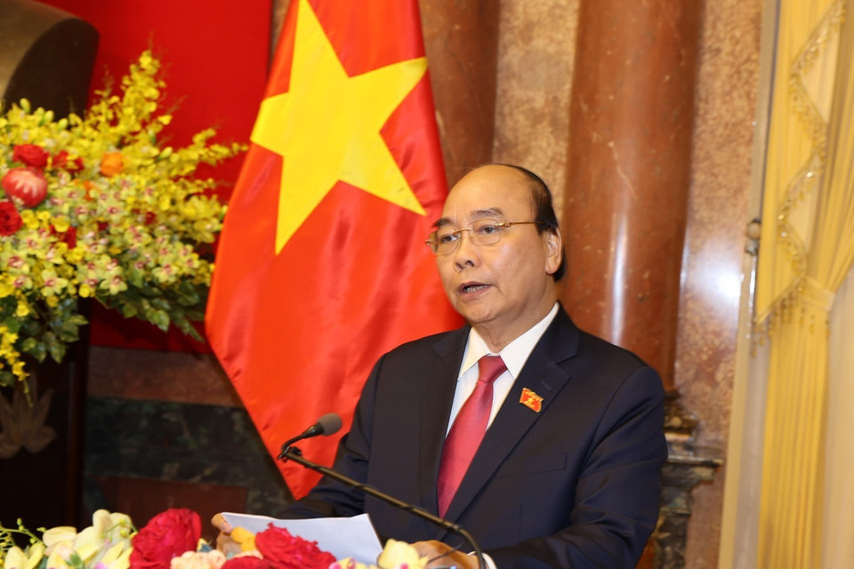 Chủ tịch nước Nguyễn Xuân Phúc phát biểu tại Lễ bàn giao. (Ảnh: Trí Dũng/TTXVN)