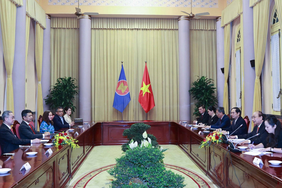 Chủ tịch nước Nguyễn Xuân Phúc tiếp Đại sứ, Đại biện các nước thành viên ASEAN. (Ảnh: Thống Nhất/TTXVN)
