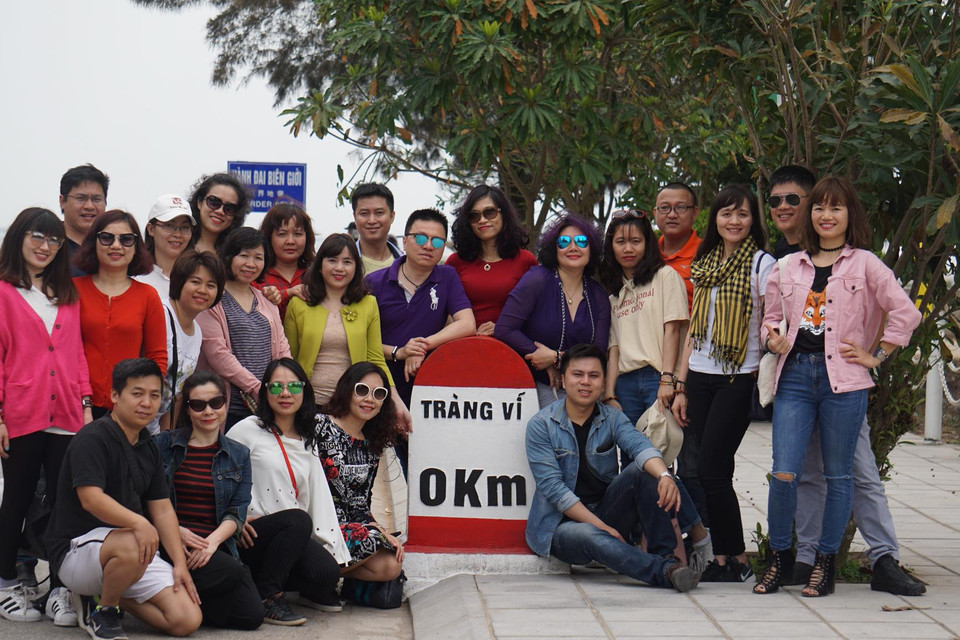 Thăm Địa đầu Móng Cái, km số 0 Tràng Vĩ. (Ảnh:Vietnam+)