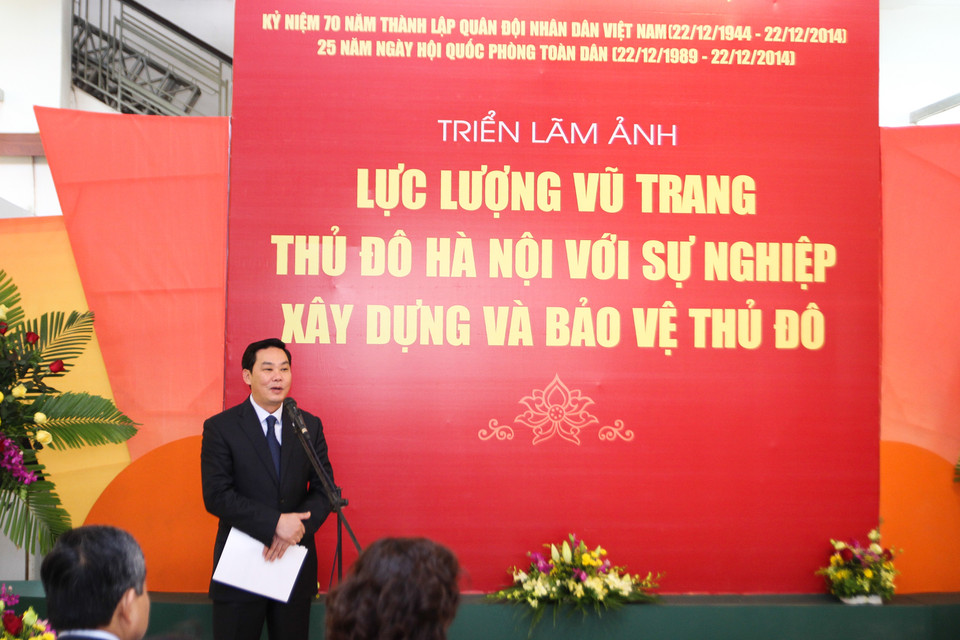 Ông Lê Hồng Sơn, Phó Chủ tịch Ủy ban Nhân dân Thành phố Hà Nội phát biểu khai mạc Triển lãm. (Ảnh Minh Sơn/Vietnam+)