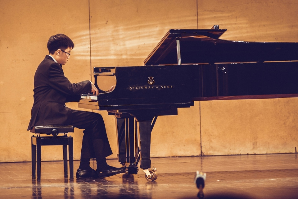 Trong số đó có nhiều tiềm năng âm nhạc đến từ trường âm nhạc, trung tâm và đang học tại gia đình. (Ảnh Minh Sơn/Vietnam+)