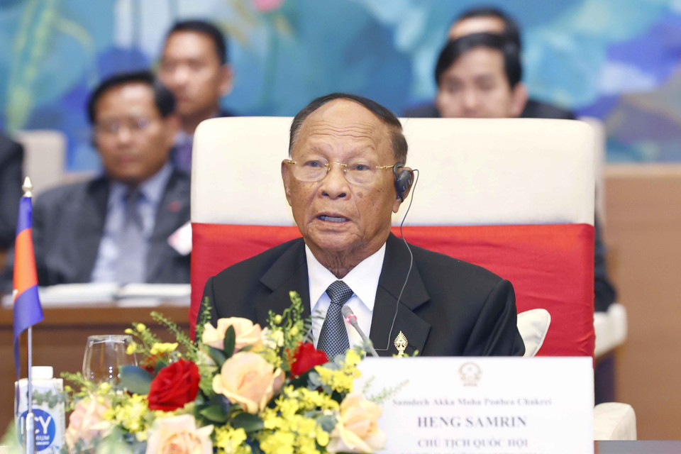 Chủ tịch Quốc hội Campuchia Samdech Heng Samrin phát biểu tại hội đàm. (Ảnh: Doãn Tấn/TTXVN)