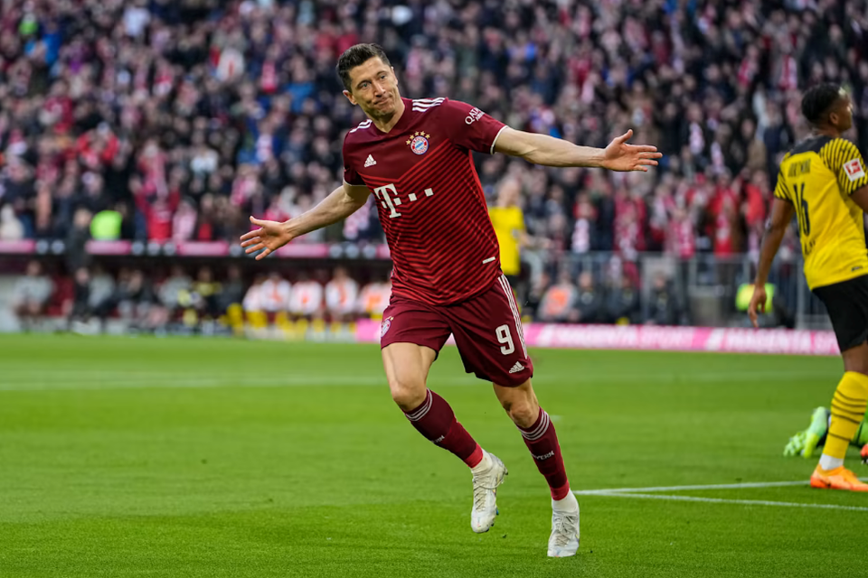 Đây cũng là pha lập công thứ 33 của chân sút người Ba Lan tại Bundesliga mùa này. (Nguồn: FcBayern)