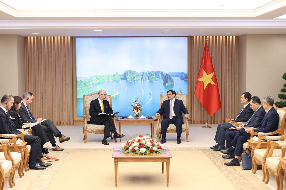 Thủ tướng Phạm Minh Chính tiếp Đại sứ Canada tại Việt Nam. (Ảnh: Dương Giang/TTXVN)