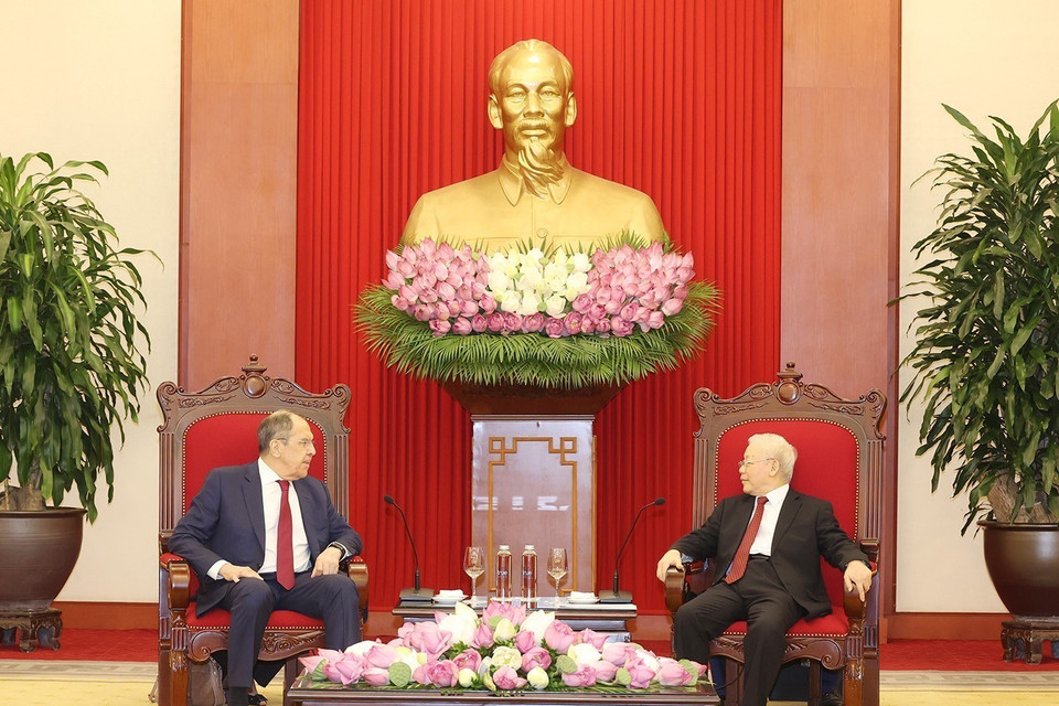 Tổng Bí thư Nguyễn Phú Trọng tiếp Bộ trưởng Ngoại giao Liên bang Nga Sergey Lavrov. (Ảnh : Trí Dũng/TTXVN)