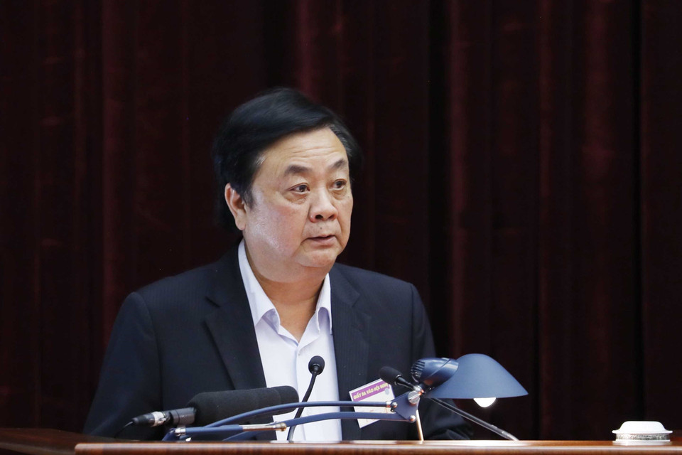 Ủy viên Trung ương Đảng, Bộ trưởng Bộ Nông nghiệp và Phát triển nông thôn Lê Minh Hoan tham luận tại hội nghị. (Ảnh: Phương Hoa/TTXVN)