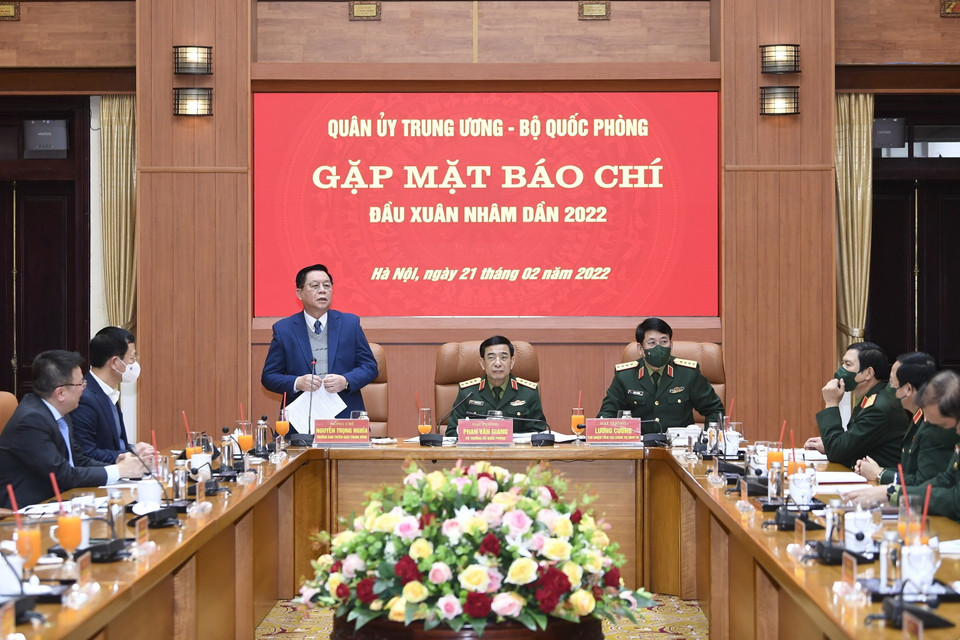 Trưởng Ban Tuyên Giáo Trung ương Nguyễn Trọng Nghĩa phát biểu tại buổi gặp mặt. (Ảnh: TTXVN phát)