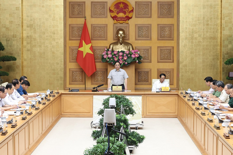 Quang cảnh cuộc họp ứng phó với cơn bão số 4. (Ảnh: Dương Giang/TTXVN)