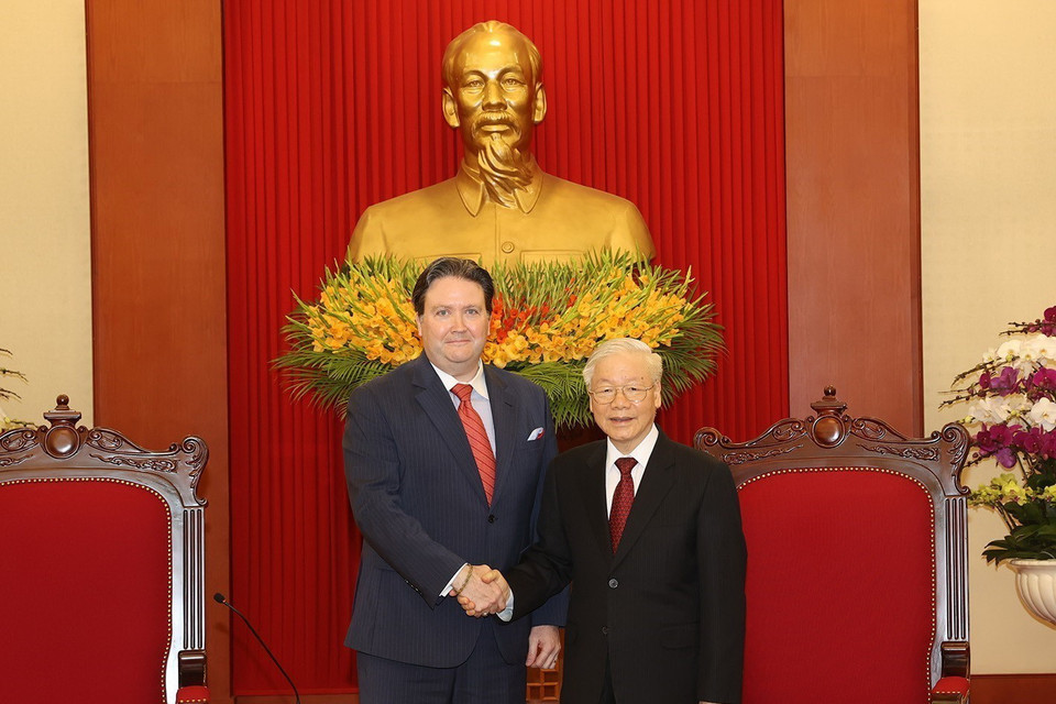 Tổng Bí thư Nguyễn Phú Trọng tiếp Đại sứ Hoa Kỳ Marc E. Knapper đến chào xã giao. (Ảnh: Trí Dũng/TTXVN)