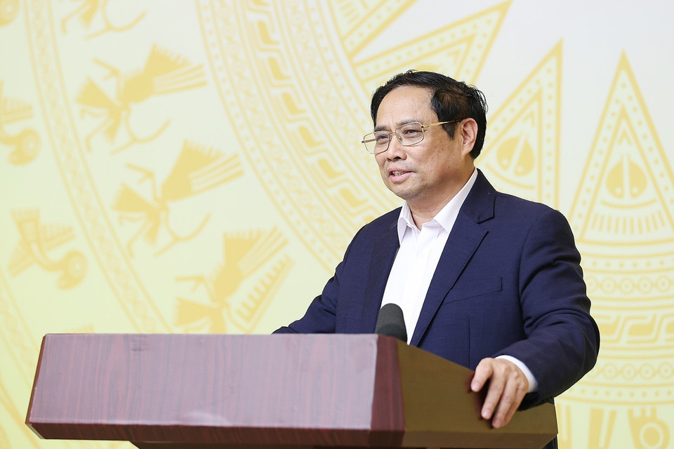 Thủ tướng chúc mừng các cơ quan báo chí nhân Ngày Báo chí cách mạng Việt Nam. (Ảnh: Dương Giang/TTXVN)