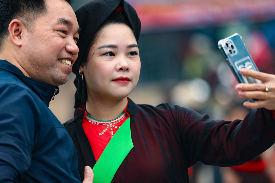 Rằng người ơi "người ở đừng về". (Ảnh: Thanh Tùng/TTXVN)