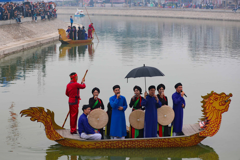 Ban Tổ chức lễ hội vùng Lim Xuân Quý Mão 2023 đã chuẩn bị kỹ lưỡng các phương án an toàn để đón du khách thập phương đến trẩy hội, du Xuân. (Ảnh: Thanh Tùng/TTXVN)
