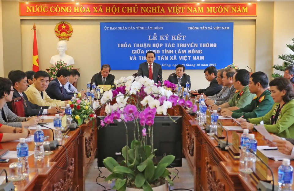 Tổng giám đốc TTXVN Nguyễn Đức Lợi phát biểu tại lễ ký kết. (Ảnh: Nguyễn Dũng/TTXVN)