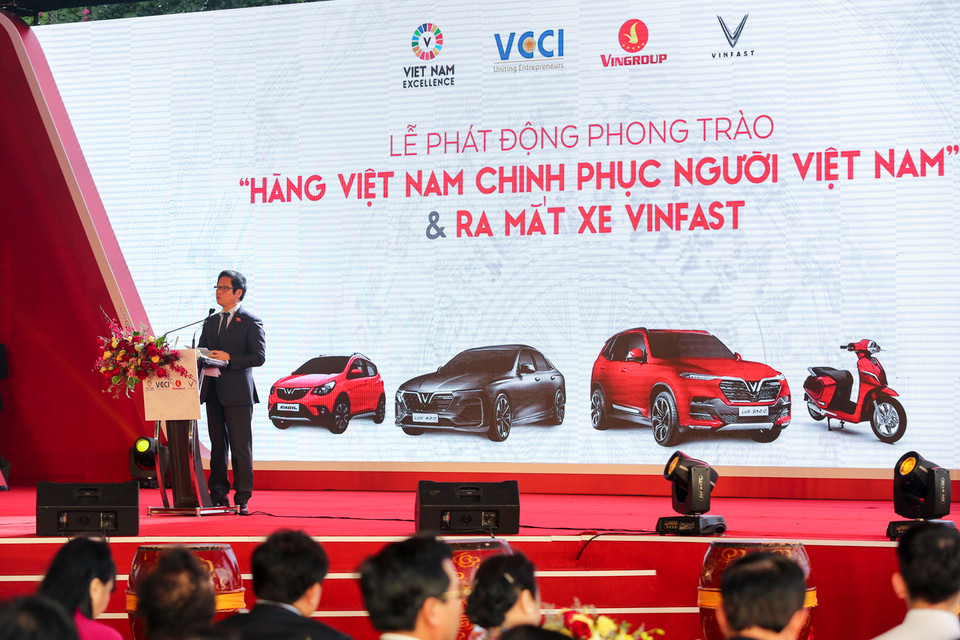 Chủ tịch phòng Thương mại Công nghiệp Việt Nam Vũ Tiến Lộc phát biểu tại buổi lễ (Ảnh: Minh Sơn/Vietnam+)