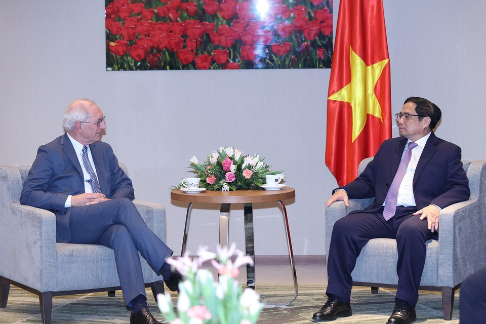 Thủ tướng Phạm Minh Chính tiếp lãnh đạo Tập đoàn Nedspice. (Ảnh: Dương Giang/TTXVN)