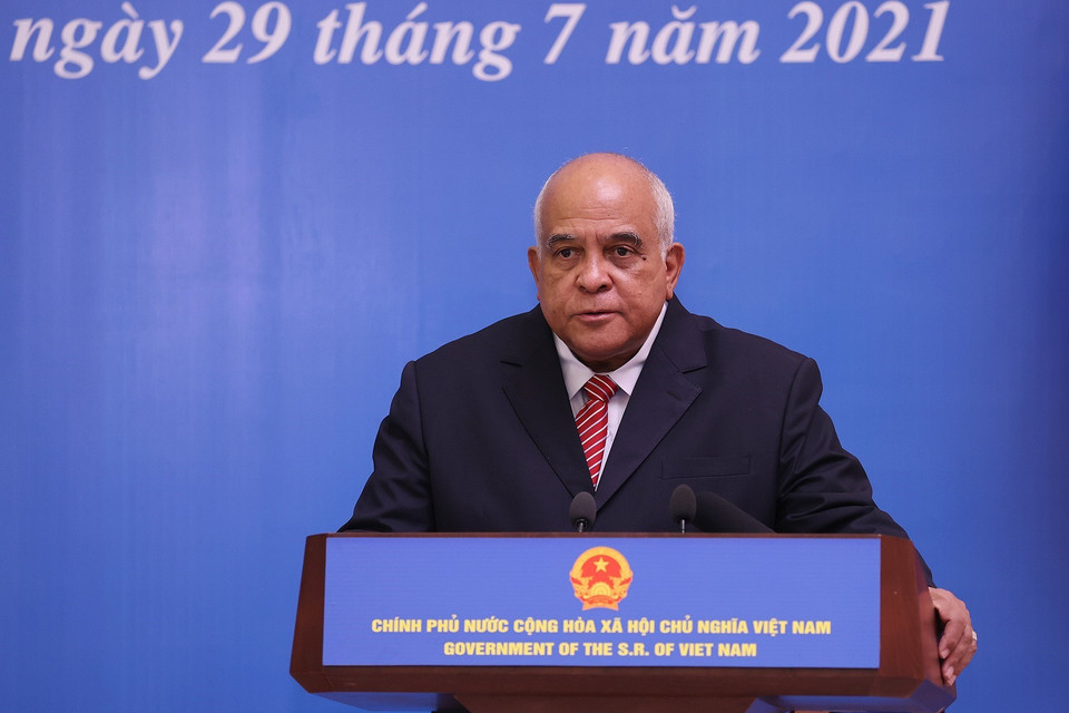 Đại sứ Cuba Orlando Nicolás Hernández Guillén phát biểu. (Ảnh: Dương Giang/TTXVN)