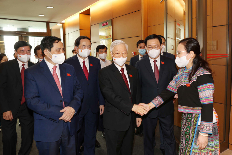 Tổng Bí thư Nguyễn Phú Trọng, các đồng chí lãnh đạo Đảng, Nhà nước và các đại biểu Quốc hội tại Lễ khai mạc. (Ảnh: Trí Dũng/TTXVN)