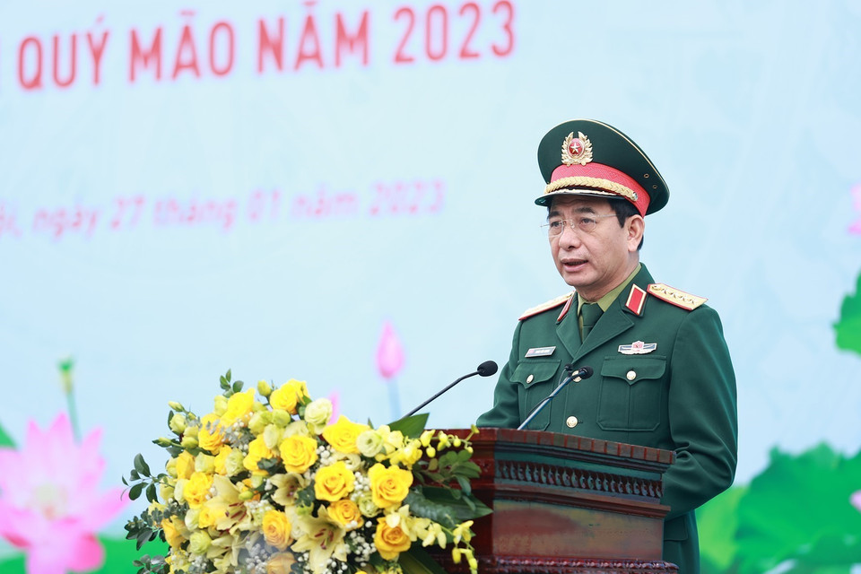 Đại tướng Phan Văn Giang, Bộ trưởng Bộ Quốc phòng phát biểu tại Lễ phát động Tết trồng cây đời đời nhớ ơn Bác Hồ. (Ảnh: Dương Giang/TTXVN)