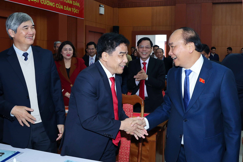 Thủ tướng Nguyễn Xuân Phúc và các đại biểu. (Ảnh: Thống Nhất/TTXVN)