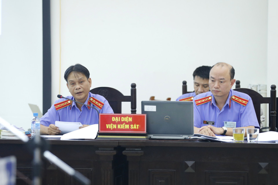 Đại diện Viện Kiểm sát Nhân dân thành phố Hà Nội tại phiên tòa. (Ảnh: Doãn Tấn/TTXVN)