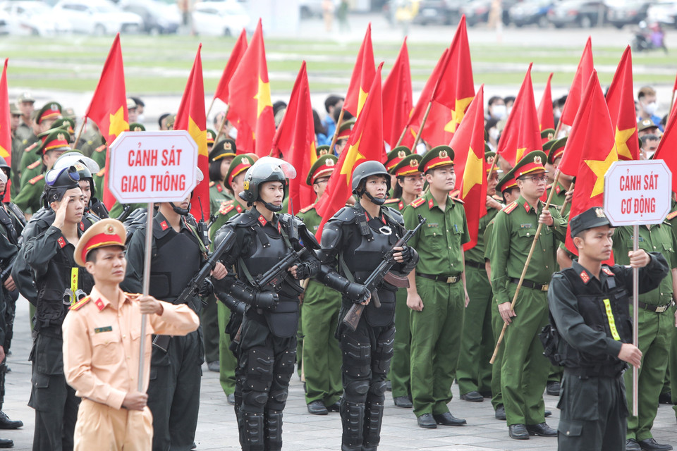 Quang cảnh lễ ra quân mở đợt cao điểm tấn công trấn áp tội phạm bảo đảm an ninh trật tự dịp Tết Nguyên đán Quý Mão 2023. (Ảnh: Danh Lam/TTXVN)