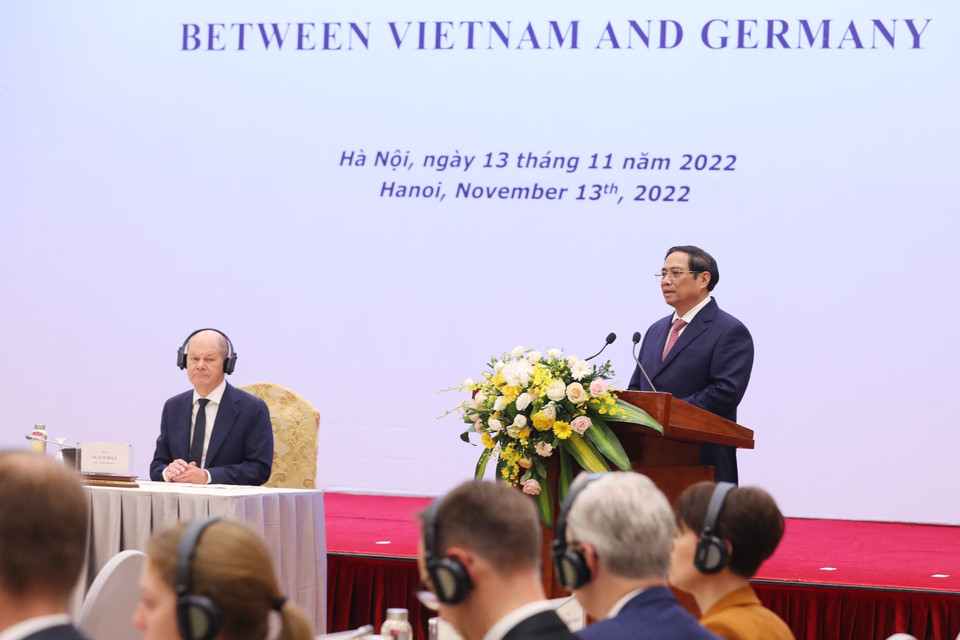 Thủ tướng Chính phủ Phạm Minh Chính phát biểu tại Hội nghị bàn tròn với doanh nghiệp Việt Nam-Đức. (Ảnh: Lâm Khánh/TTXVN)