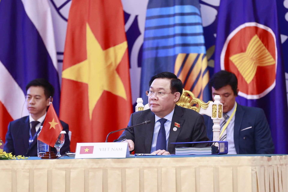 Hình ảnh Chủ tịch Quốc hội Vương Đình Huệ dự phiên họp. (Ảnh: Doãn Tấn/TTXVN)