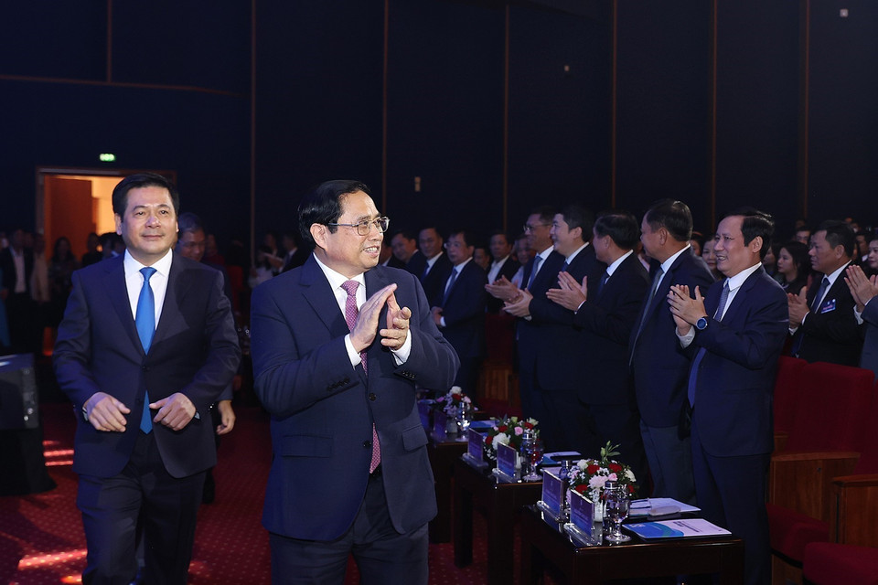 Thủ tướng Phạm Minh Chính đến dự Lễ công bố sản phẩm đạt Thương hiệu quốc gia Việt Nam năm 2022. (Ảnh: Dương Giang/TTXVN)