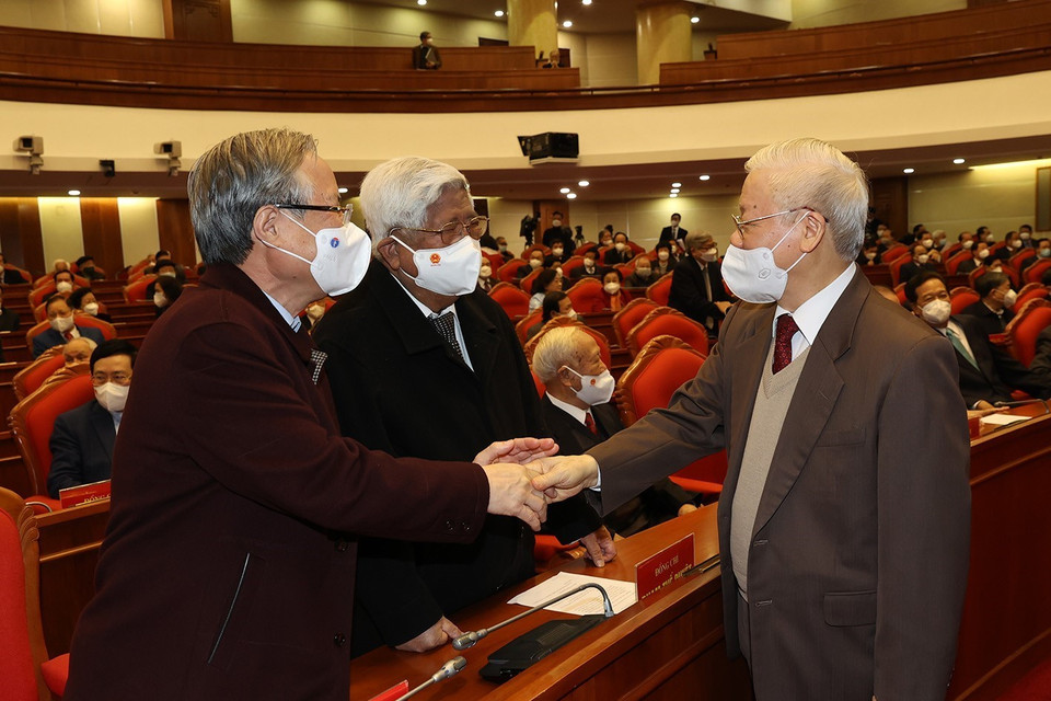 Hình ảnh Tổng Bí thư Nguyễn Phú Trọng với các nguyên lãnh đạo cấp cao của Đảng, Nhà nước. (Ảnh: Trí Dũng/TTXVN)