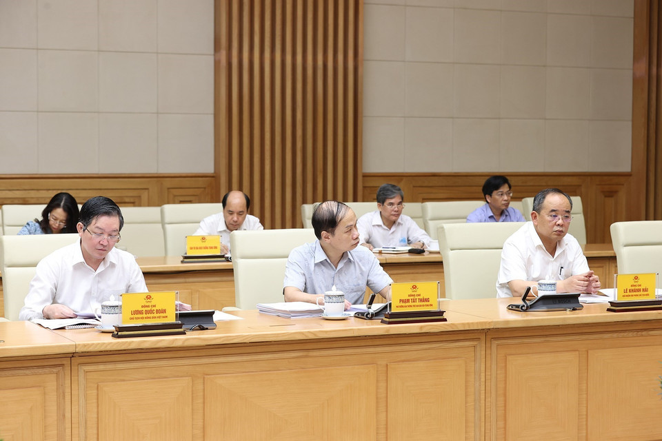 Các thành viên Hội đồng Thi đua-Khen thưởng Trung ương tham dự phiên họp. (Ảnh: Dương Giang/TTXVN)