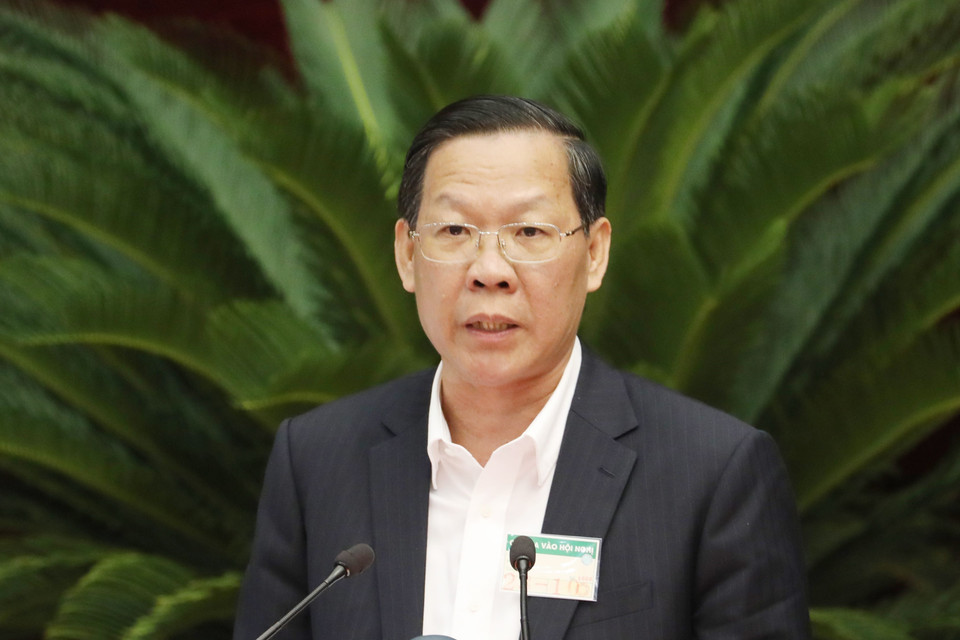 Ông Phan Văn Mãi, Ủy viên Trung ương Đảng, Phó Bí thư Thường trực Thành ủy, Chủ tịch UBND Thành phố Hồ Chí Minh trình bày tham luận tại hội nghị. (Ảnh: Phương Hoa/TTXVN)